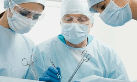 chirurgesch Interventioun fir zervikal Osteochondrose